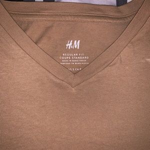 Men’s H&M V Neck T-Shirt